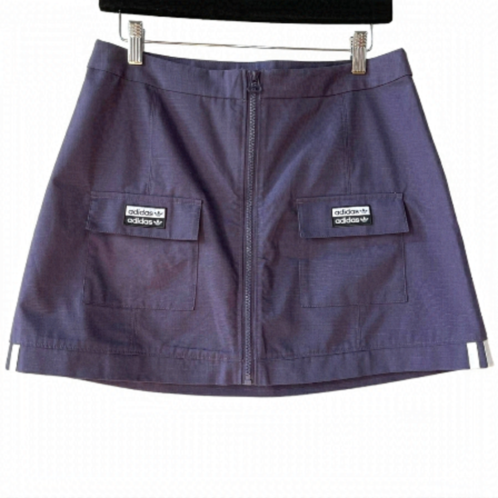 ADIDAS Purple Front Zip Pockets & Patches Mini Skirt Size M